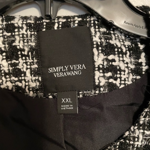 Simple Vera Motorcycle Style Blazer with Pockets - Picture 2 of 2